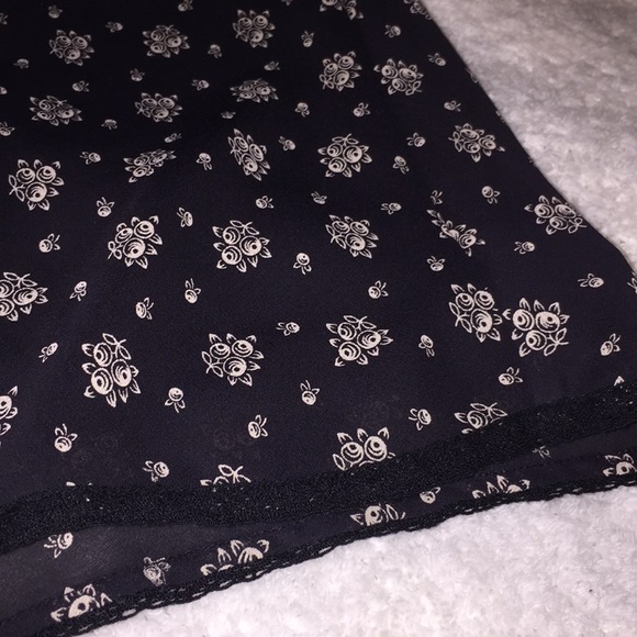 light weight skirt - Picture 2 of 4